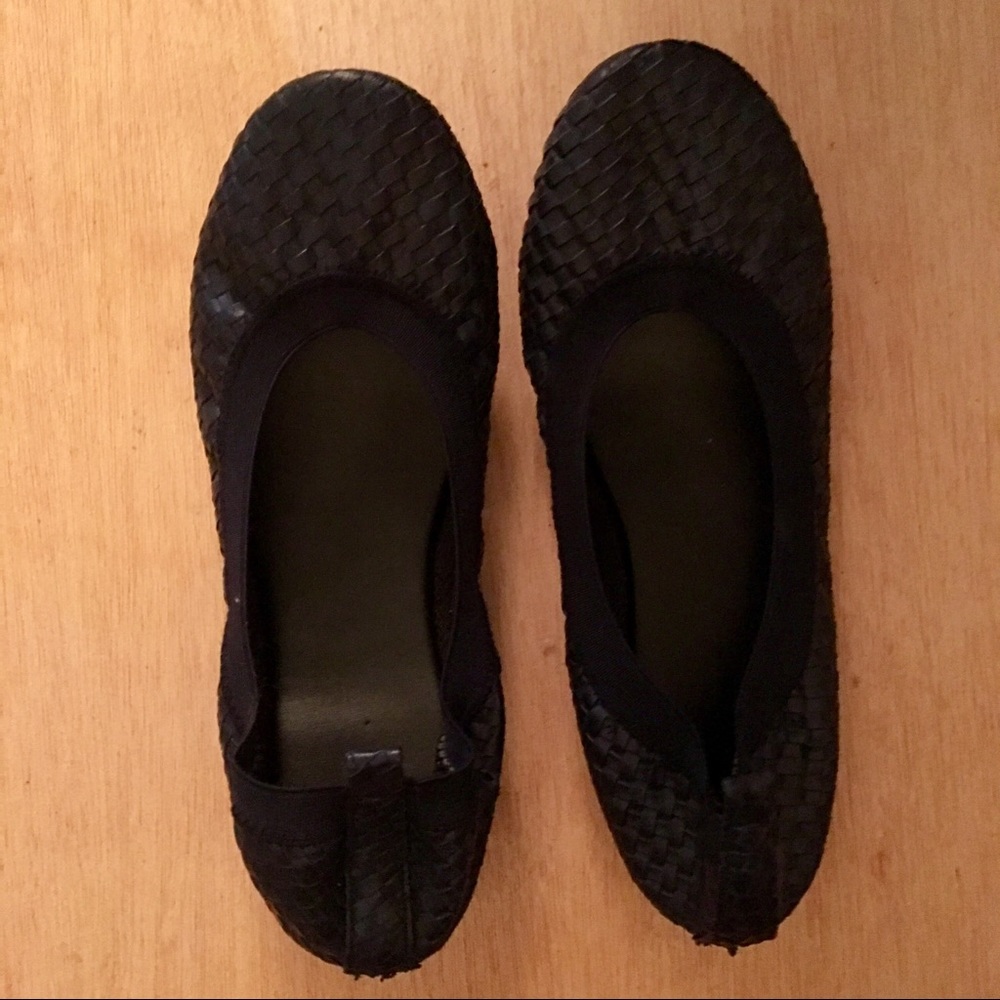 NWOT ballerina flats